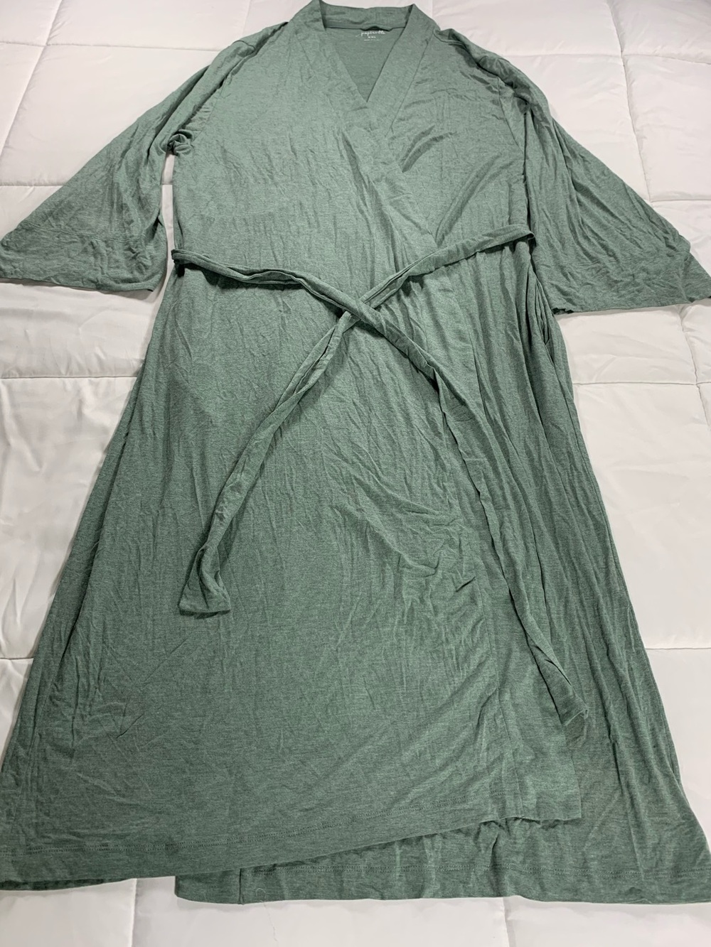 Pre loved PAPINELLE robe womens size XXL
